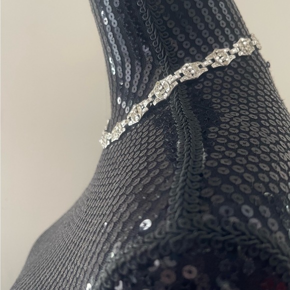 Vintage Silver Toned Clear Rhinestone Necklace - Picture 2 of 9